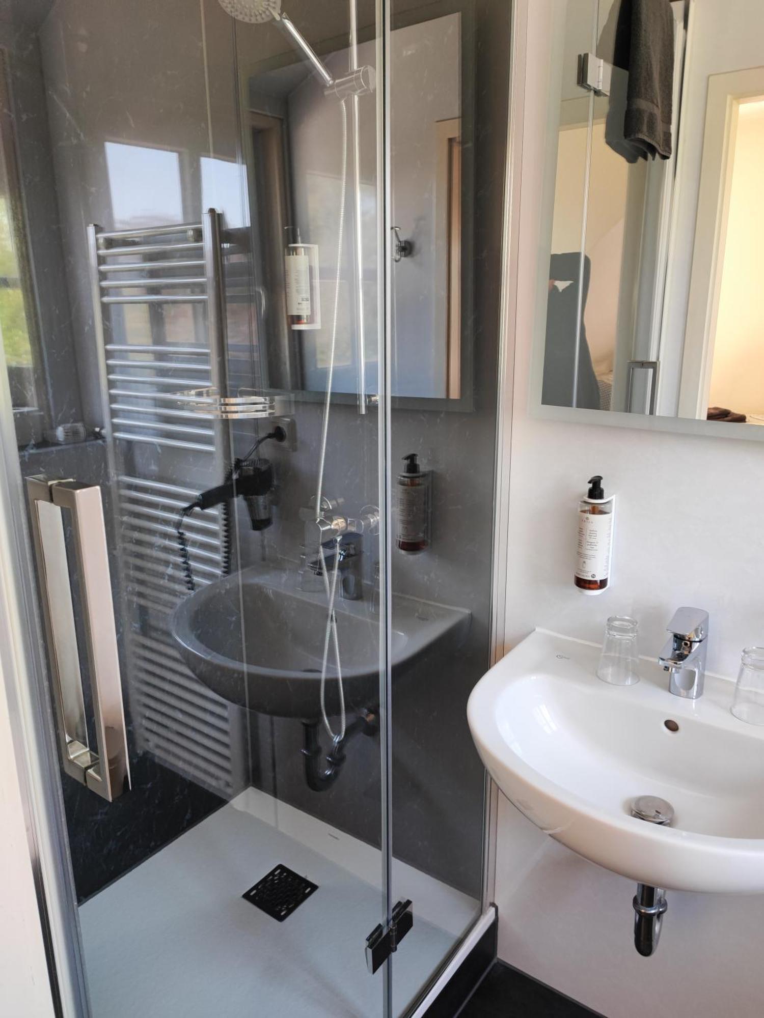 Landhotel Zur Altenburg Kalefeld Rum bild